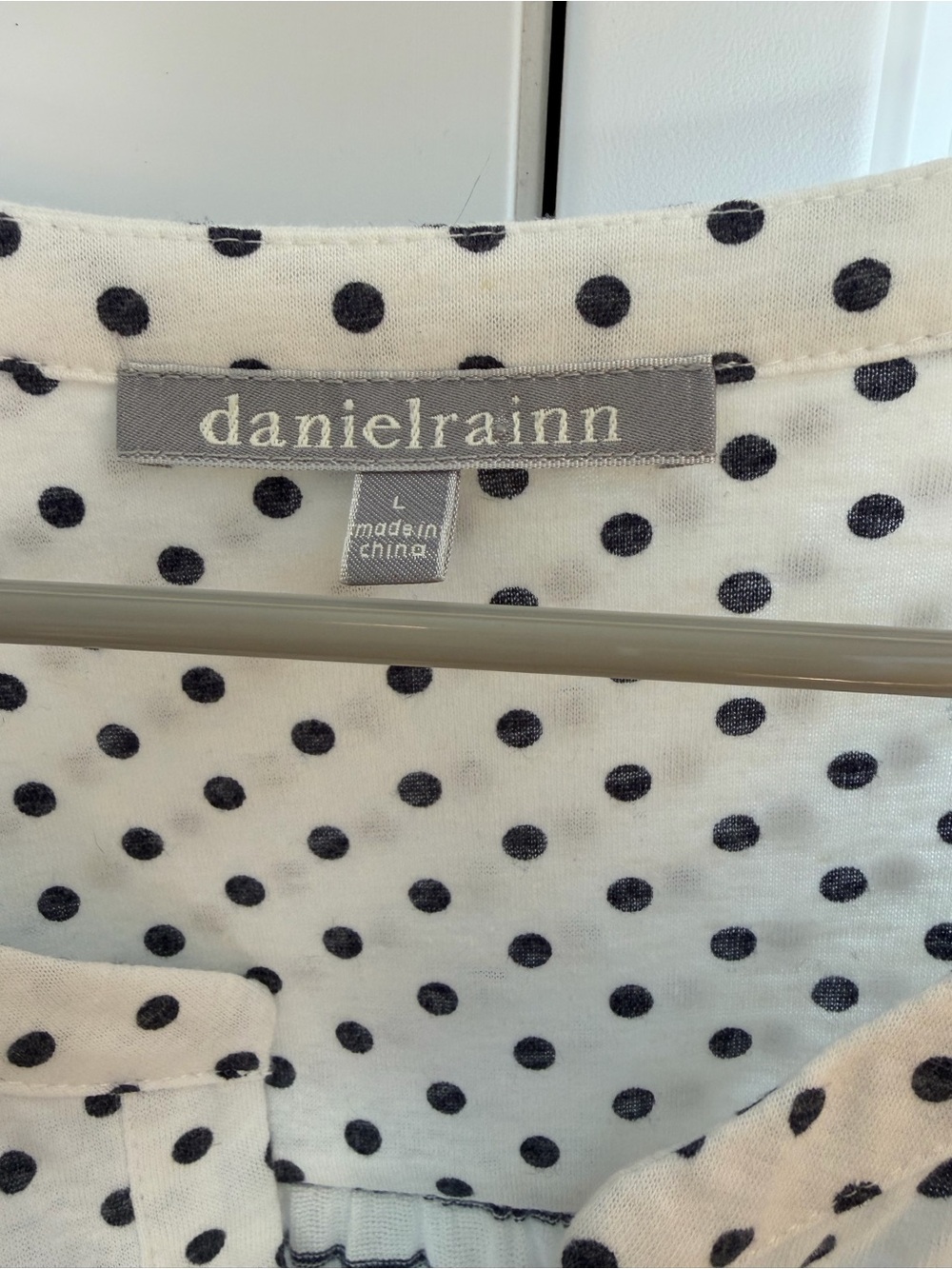 Daniel Rainn White Blouse Split Neck Black Polka Dots Stripes Sleeveless Large - Picture 6 of 11